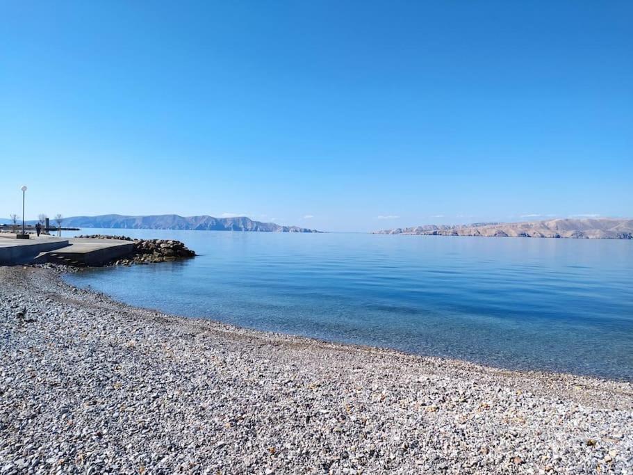 Novouredeni Stan S Balkonom I Pogledom Na More Senj (Lika-Senj) Exterior foto